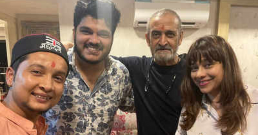 इंडियन आइडल 12 के विजेता पवनदीप राजन और अन्य प्रतियोगी महेश मांजरेकर के जन्मदिन की पार्टी में सलमान खान से मिले, देखें PIC