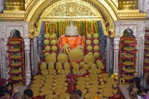 गणपति बप्पा के पांच प्रसिद्ध मंदिर, जहां दर्शन करते ही खत्म होती हैं सारी परेशानियां