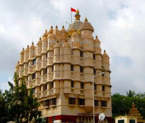 गणपति बप्पा के पांच प्रसिद्ध मंदिर, जहां दर्शन करते ही खत्म होती हैं सारी परेशानियां