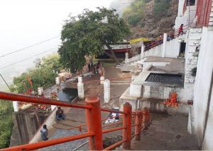 भारत में हैं हनुमानजी के 5 चमत्कारी मंदिर जहा से कोई भी भक्त खाली हाथ नहीं जाता